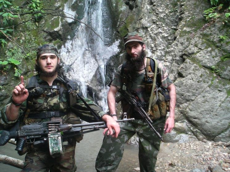kak-v-chechne-lovyat-zamuzhnih-blyadey