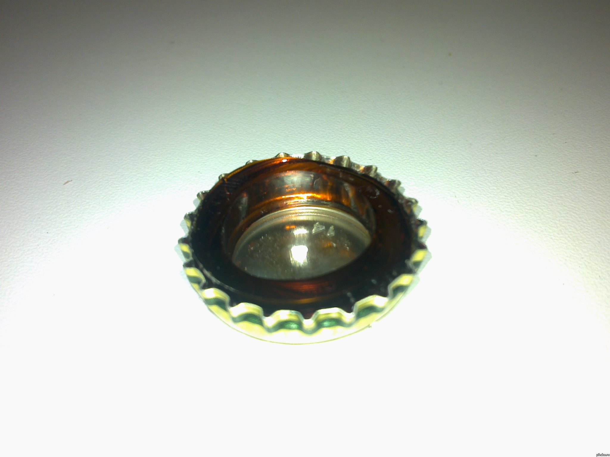 Открывайте пиво аккуратнее!