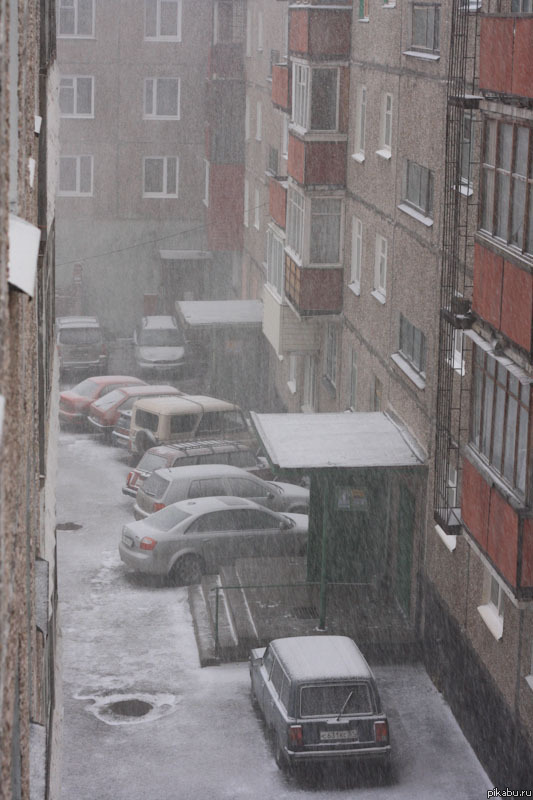 ОПЯТЬ ЭТОТ СНЕГ!!! ХОЧУ ЛЕТАААА!!!