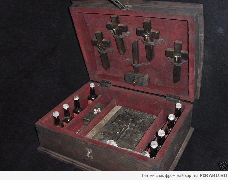 Набор 19го века по борьбе с вампирами.