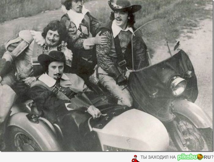 �������!