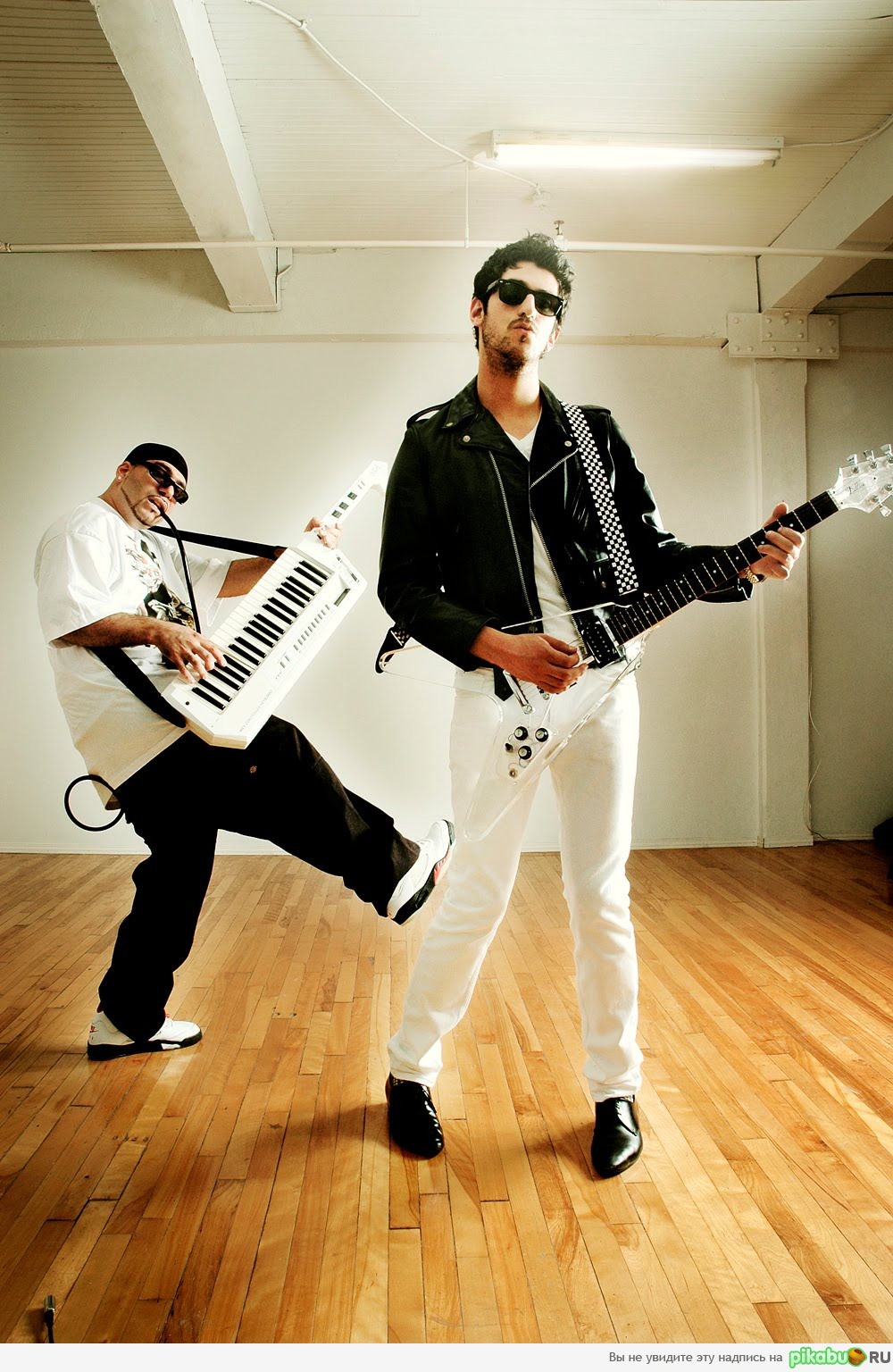 Chromeo