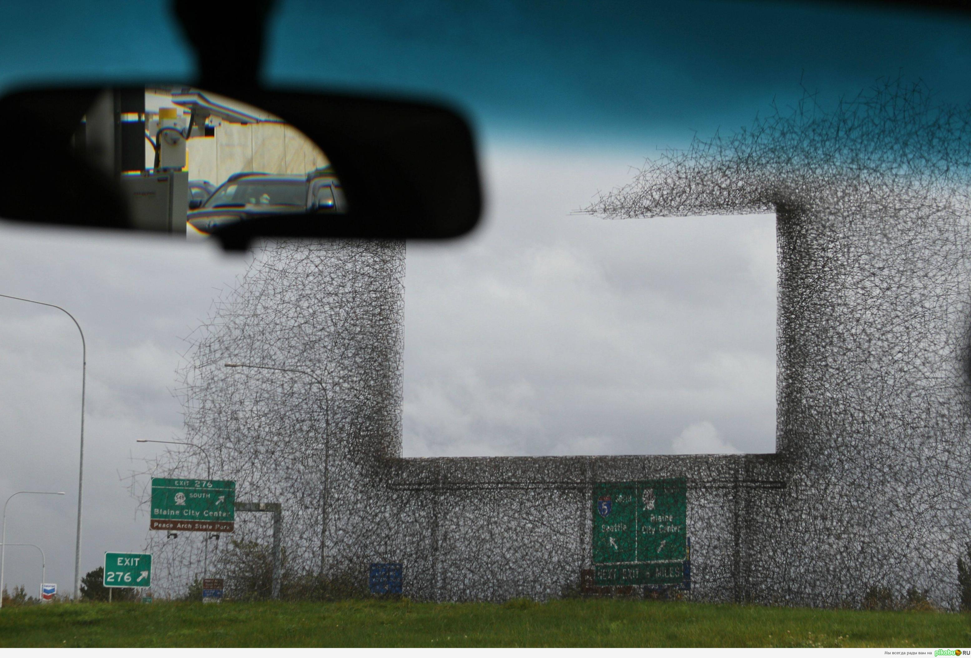 Билборд-призрак