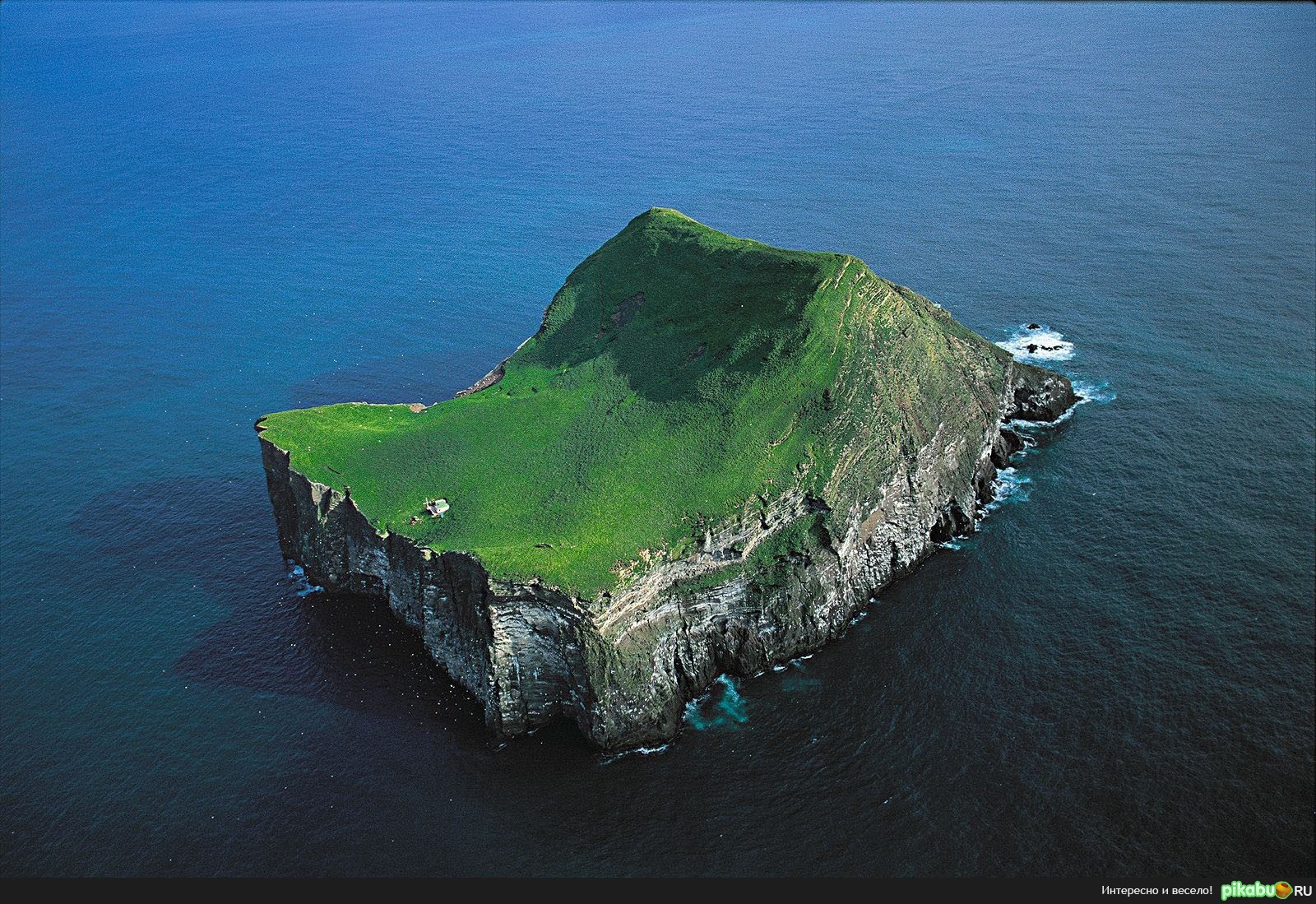 Архипелаг Vestmannaeyjar, Исландия.