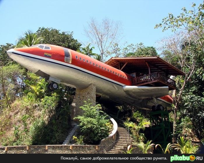 Отель в Боинге 727