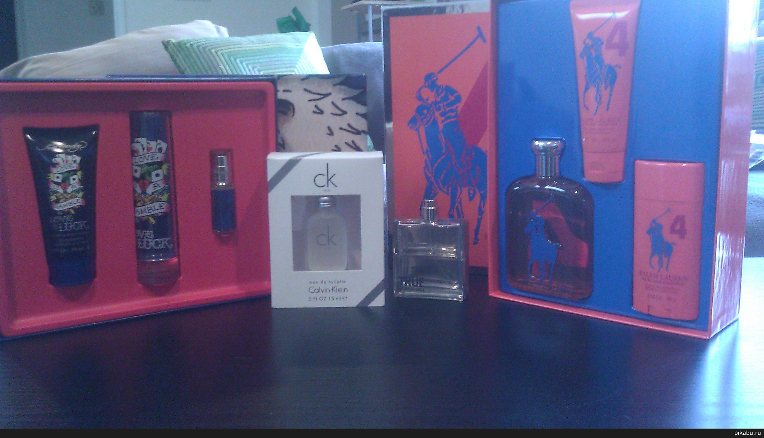     ,        .  -       )