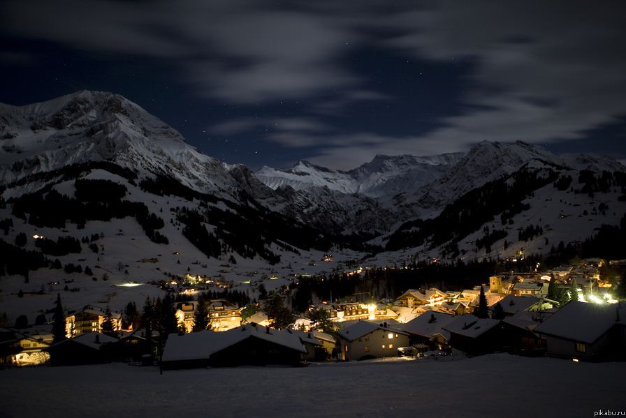 А в Швейцарии сейчас ужин.