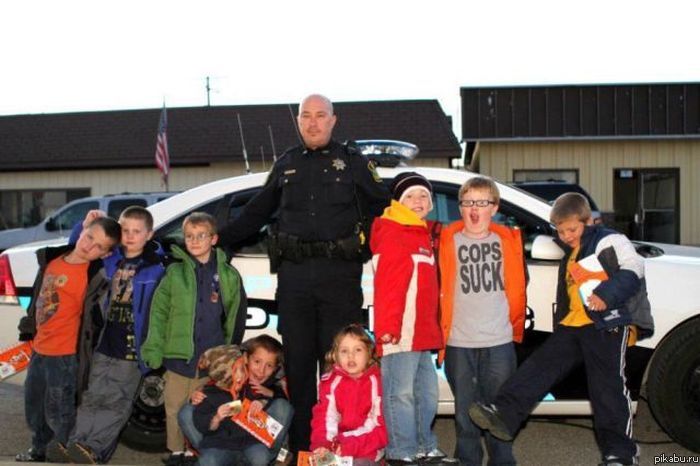 Маленький троль!)