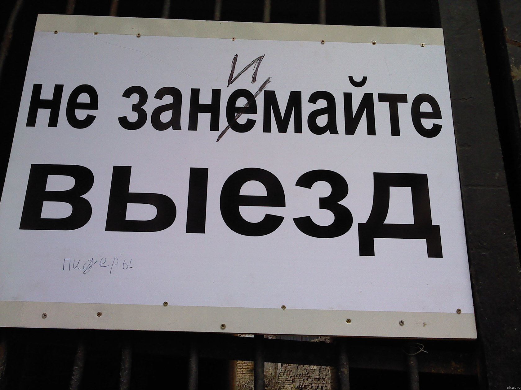 ������...