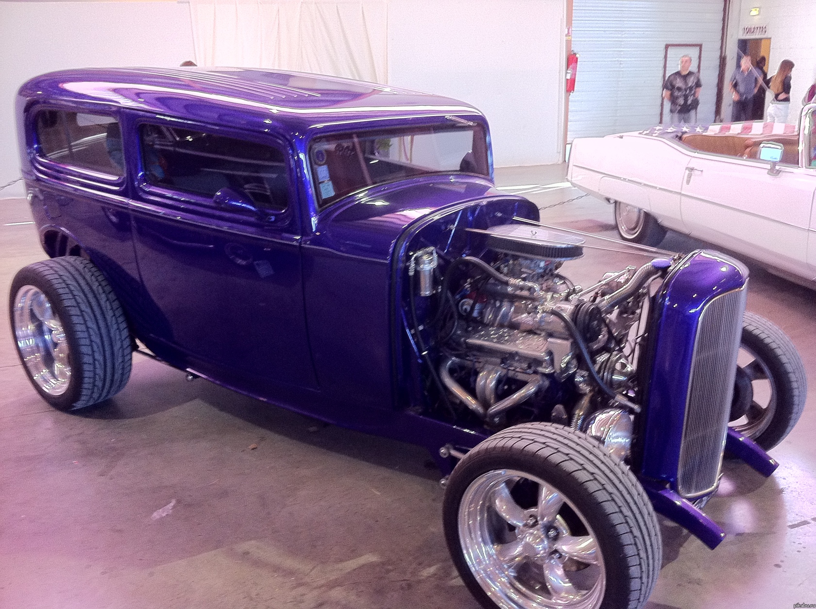 "��� ����" �� ������  Ford 1932 ����.