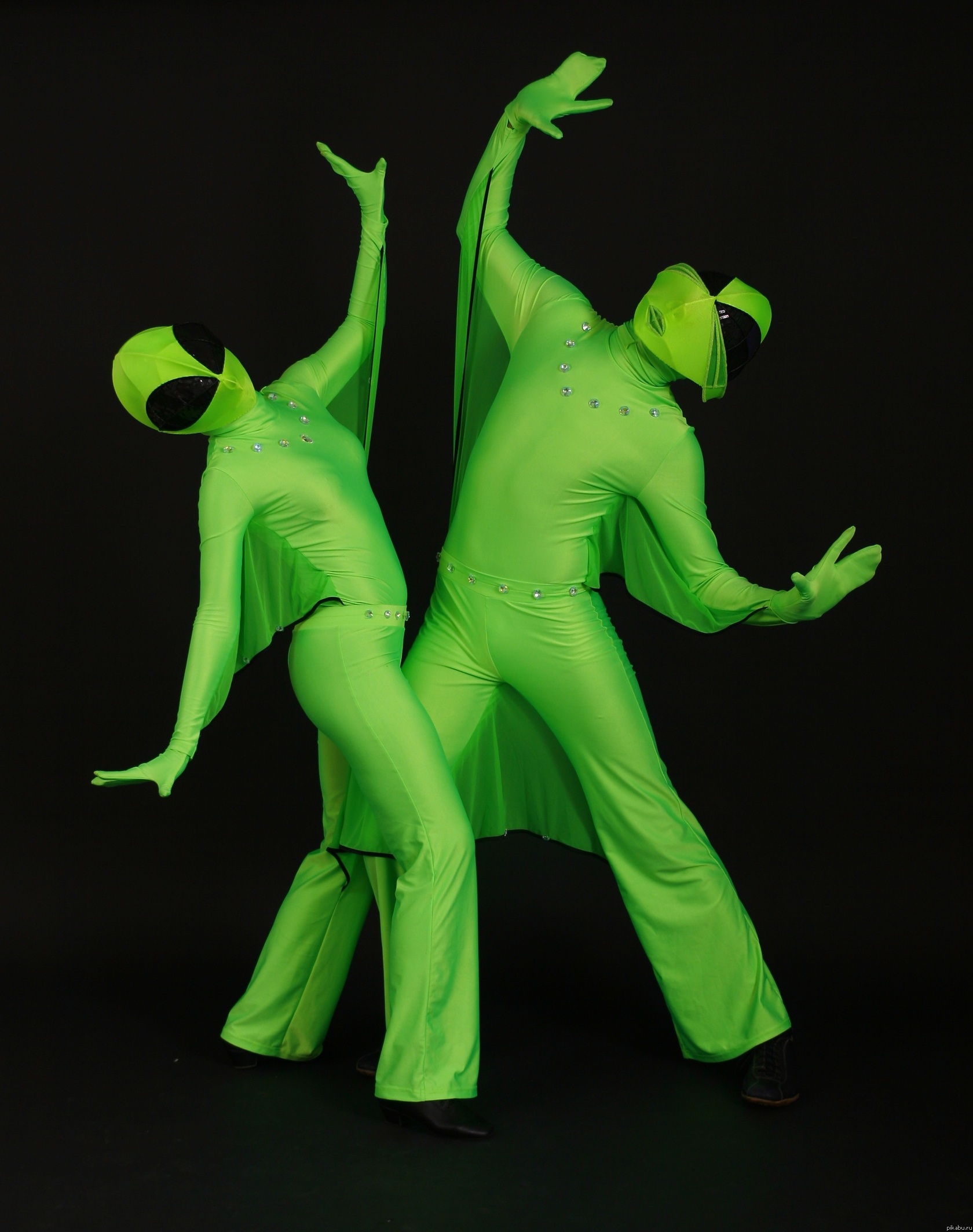 "Мой день" танцую чуть-чуть с женой:)