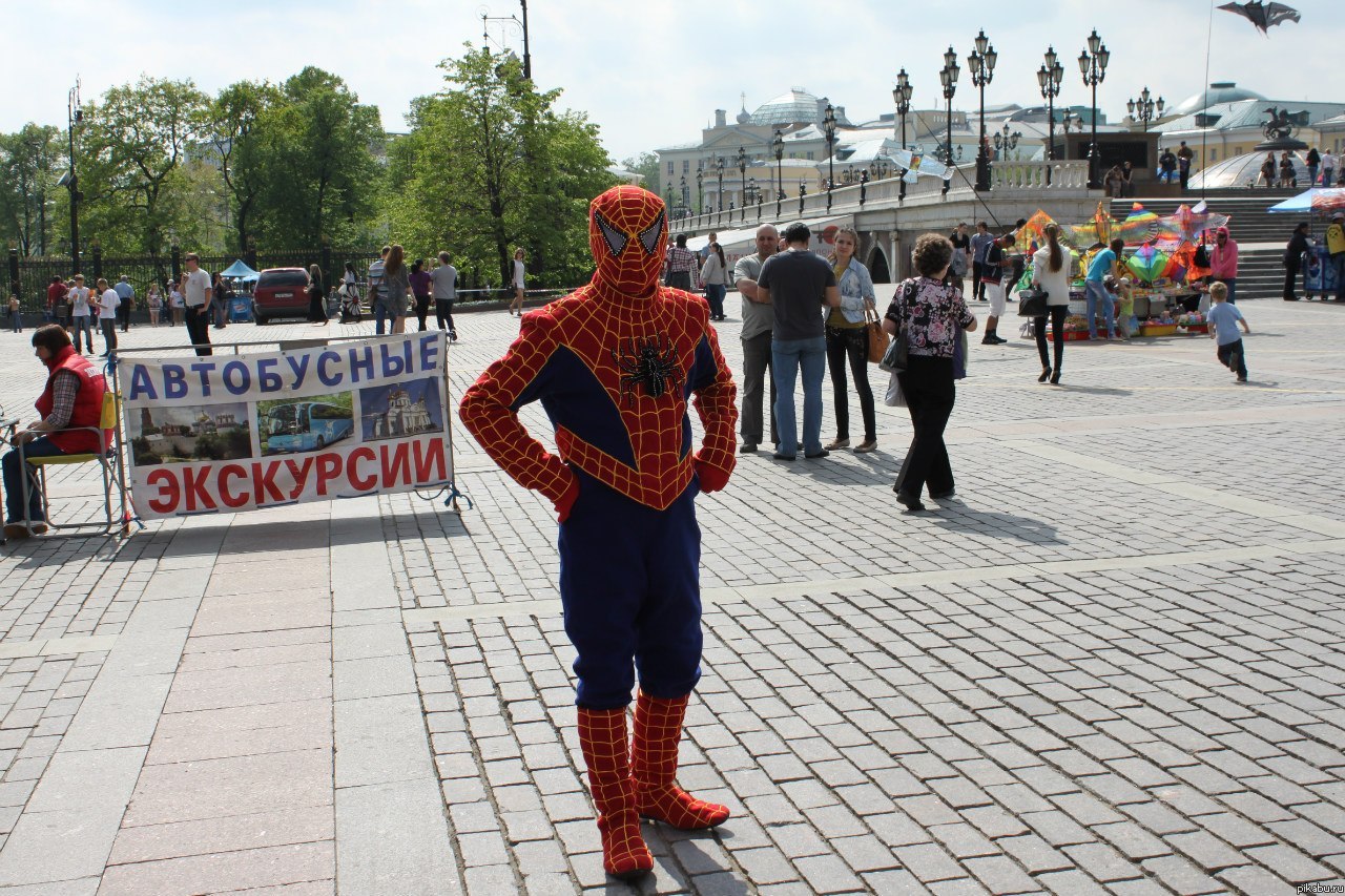 Настоящий человек-паук в Москве! О_о | Пикабу