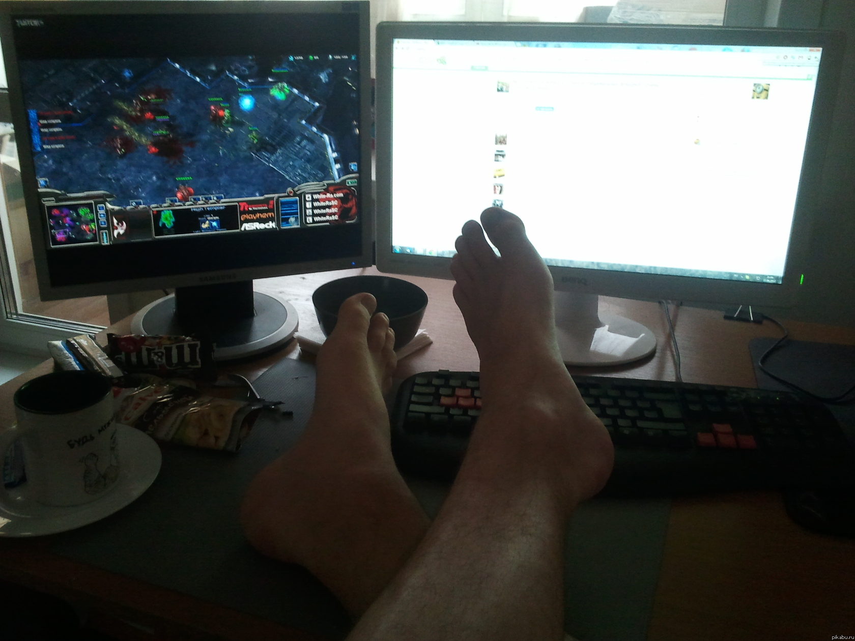    ,   2  .     !      .   :(