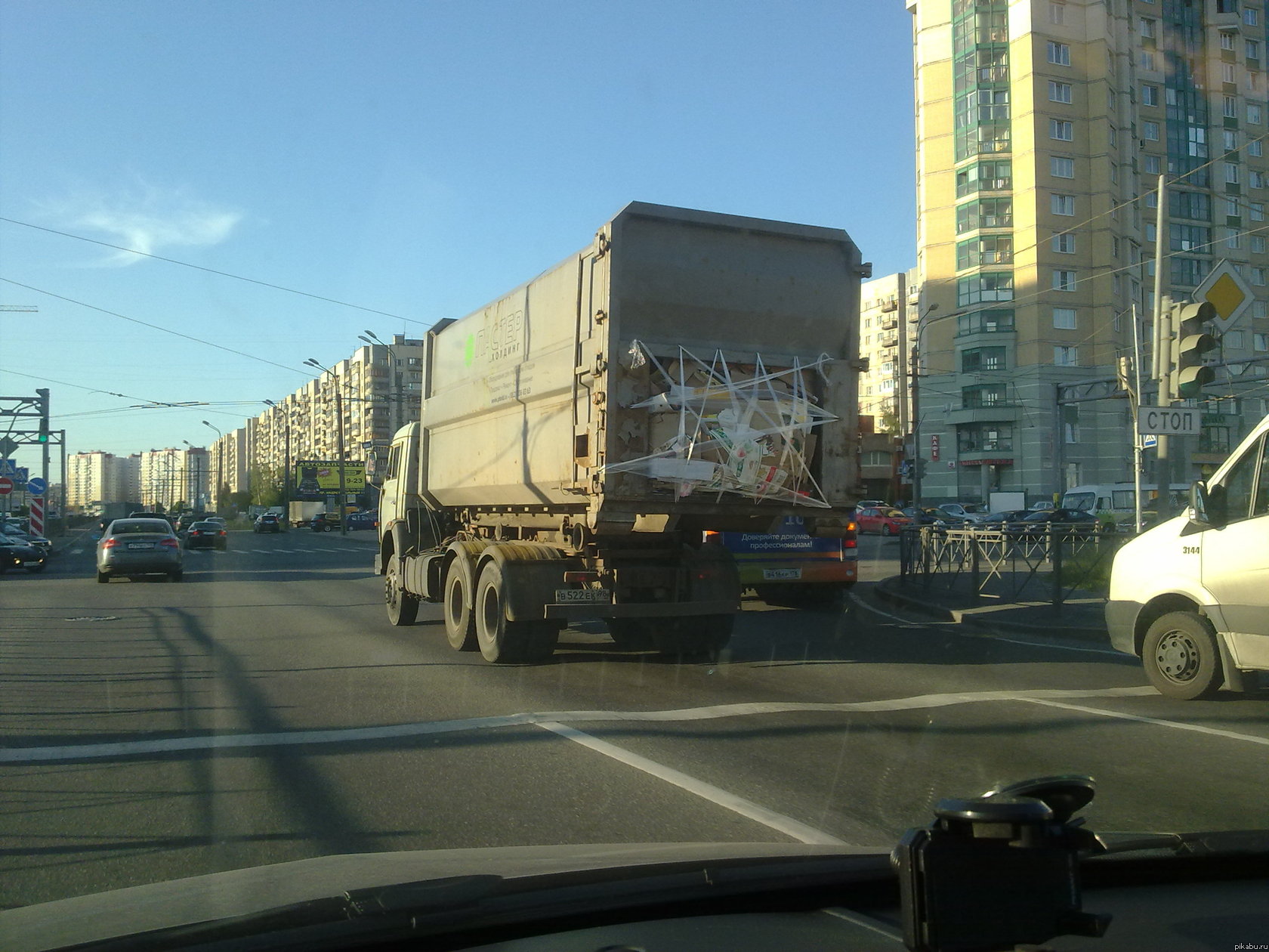 � � ���� �� ����� ������)