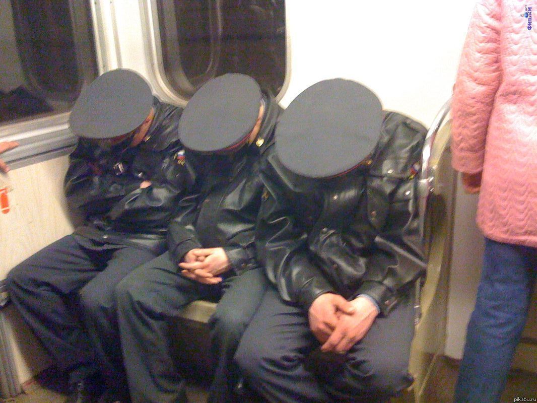 Очень бдительные стражи порядка.