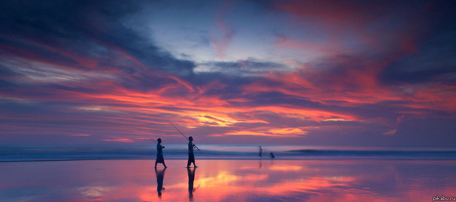 Иисус, там рыбы нет!