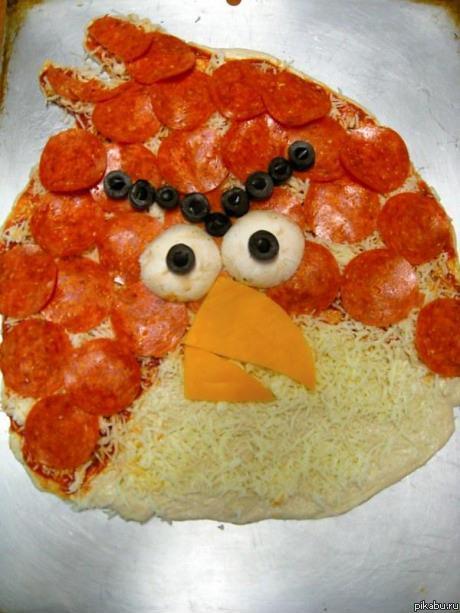 An Angry Pizza 