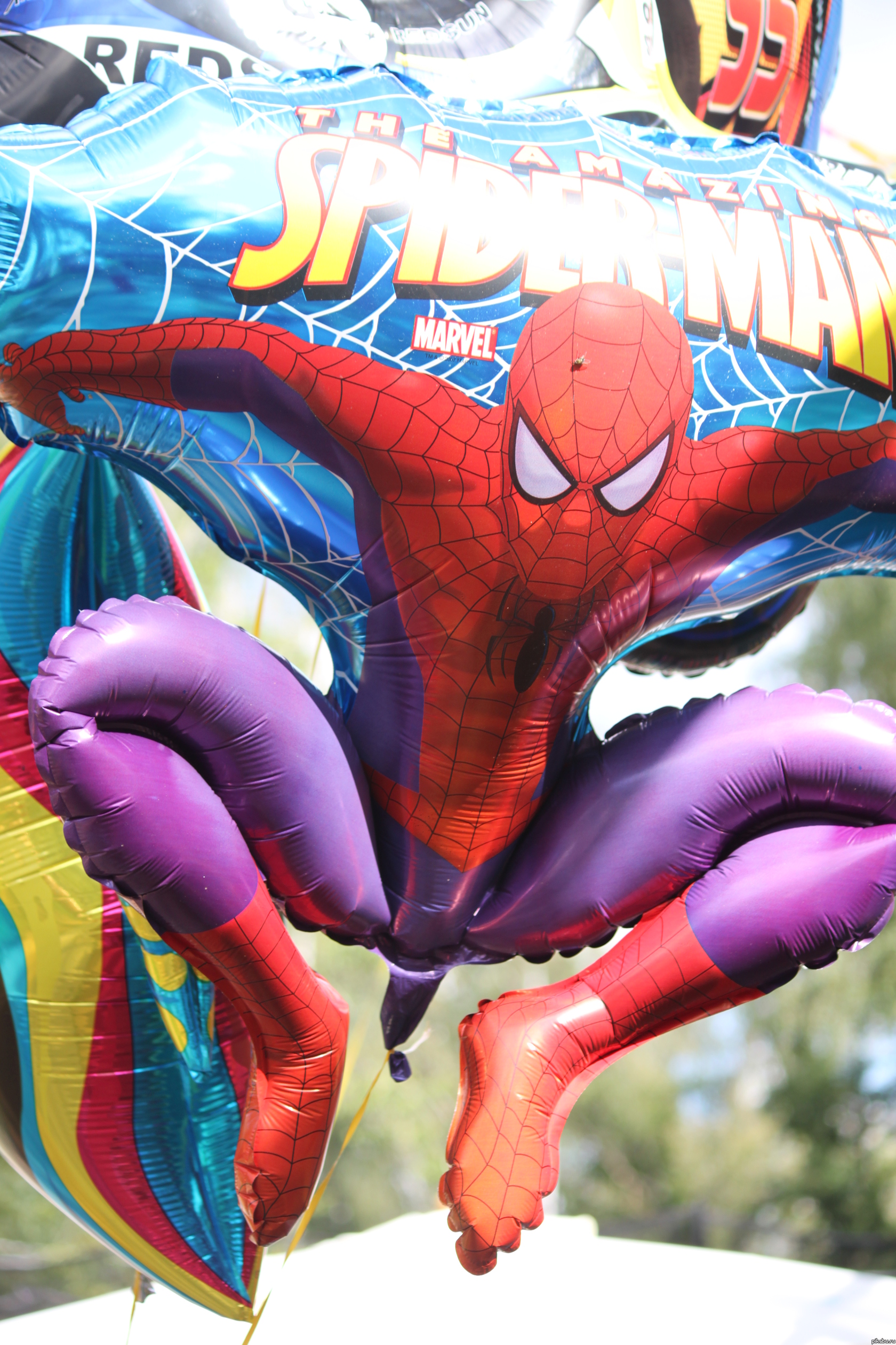 Бедный Спайдермен...