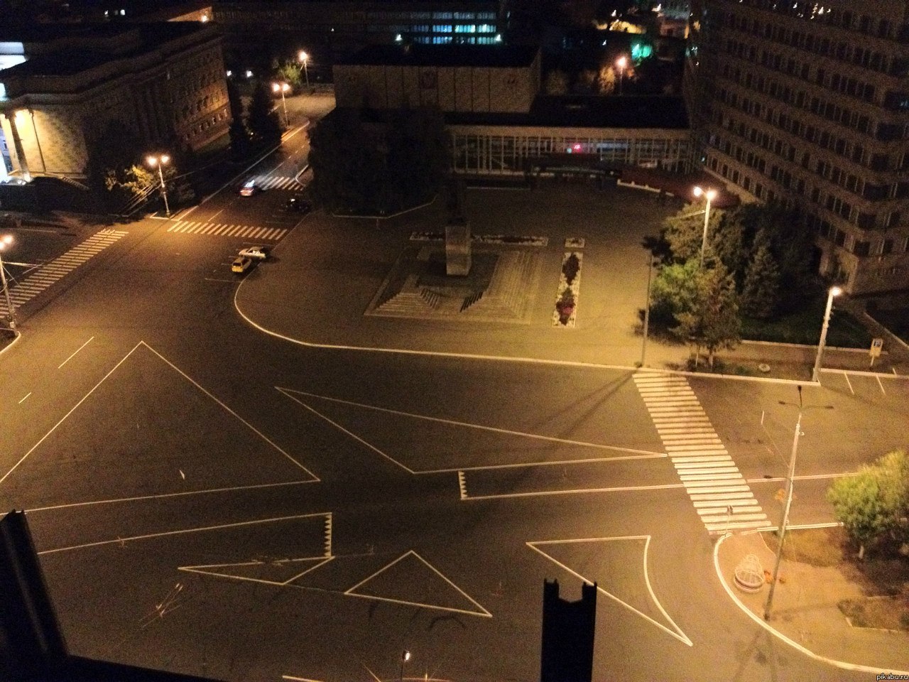 Перекресток.