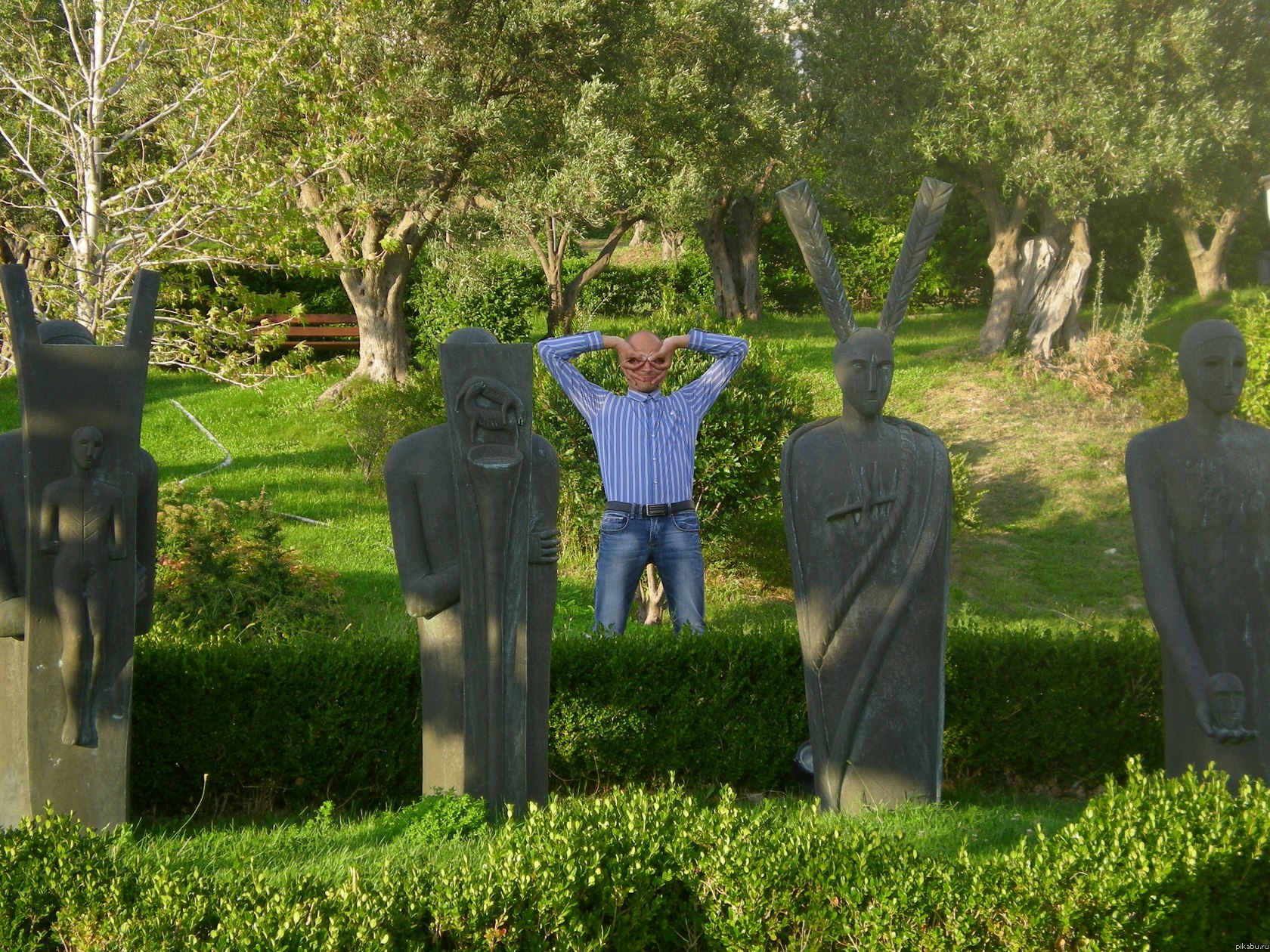 � ���� - �����, � ��� - ��������)