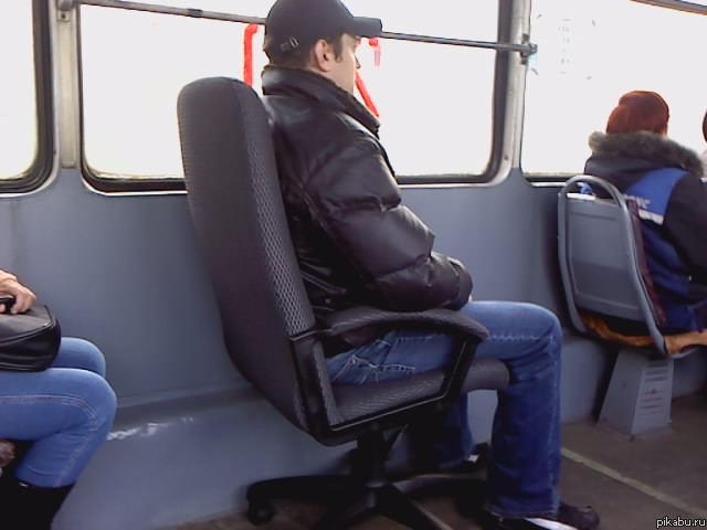 Не обломался мужик:DDD