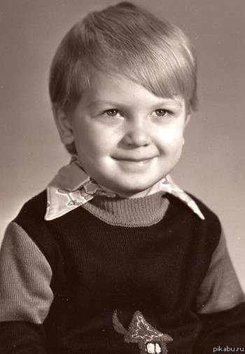 Поздравим,Сережу???