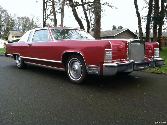      ? : Lincoln Continental Coupe 1980