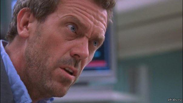 У доктора Хауса есть маленький нос над большим носом ^____^