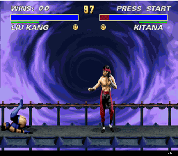 Mortal kombat -      