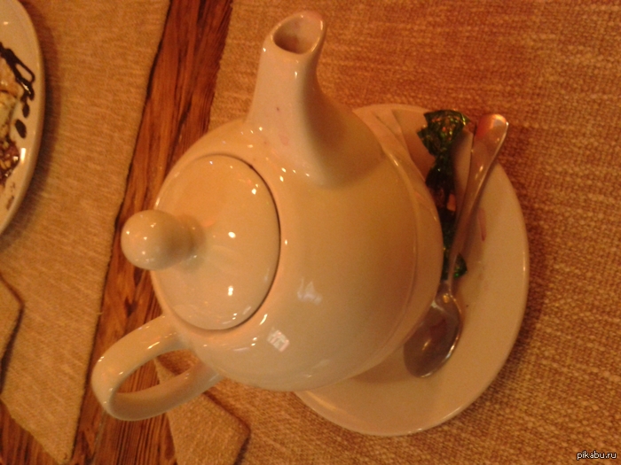 Я лошара! Сори что не склеила. Я С ТАПКА. Ответ в комментах.