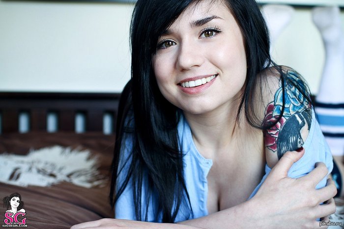 Nice smile - NSFW, Girls, Suicide girls