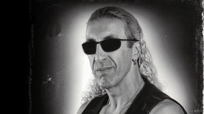 ...        Twisted Sister, , .