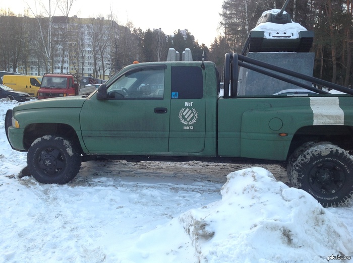 Настоящий танкист :/