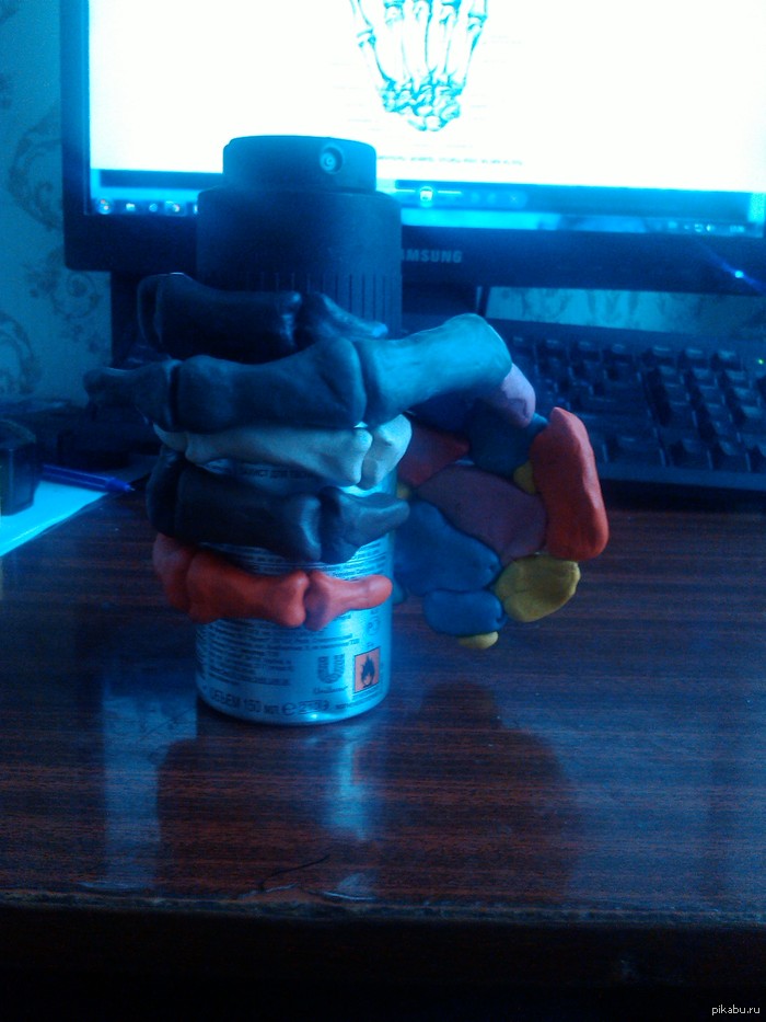 решил слепить свою девушку