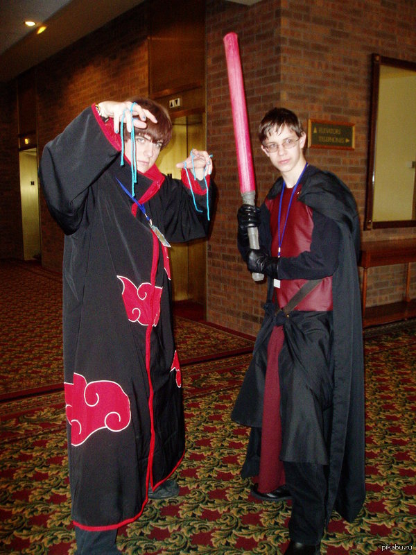 Здесь же любят косплей