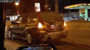 The towed vehicle does not have hazard warning lights on. - GIF, Towing, Violation of traffic rules