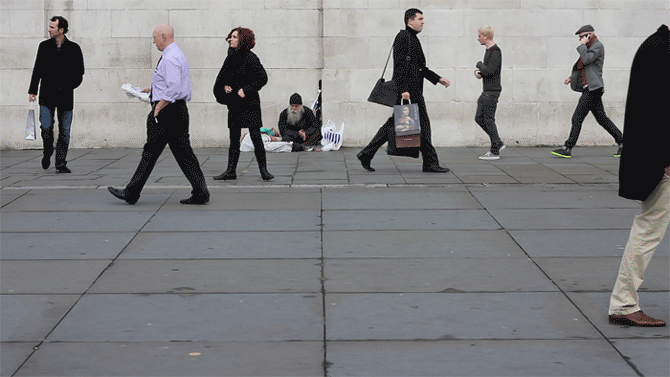 Серия фотографий "Один" Николоса Риттера