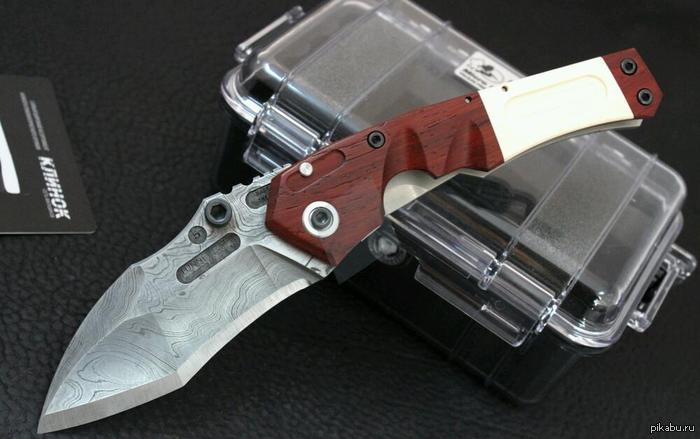 Dwaine Carillo X-frame Tunnel Ratt -  134850 .