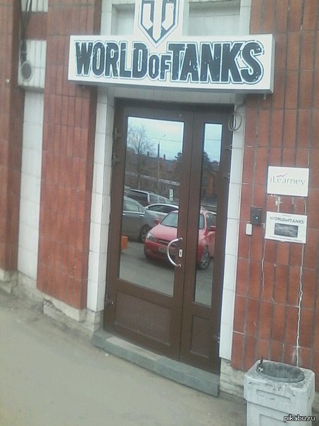    .... !))) )!         ,   ,     )