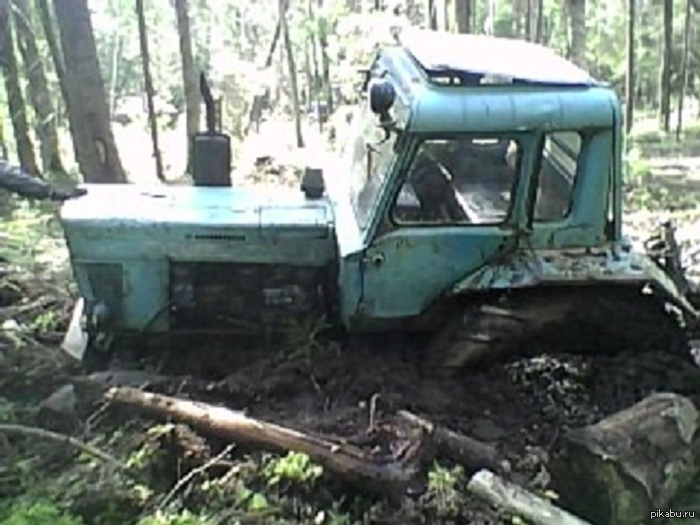 Трактористы они такие