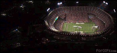 One, quite strong, closure and thousands of dissatisfied people - GIF, , Stadium, Short circuit