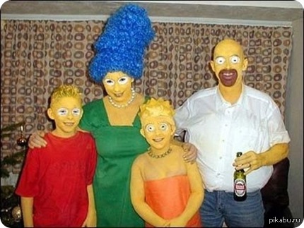 Its own atmosphere - Cosplay, The Simpsons, Yellow