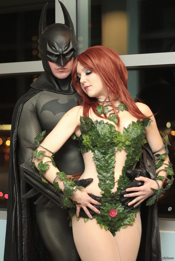 Poison ivy batman cosplay