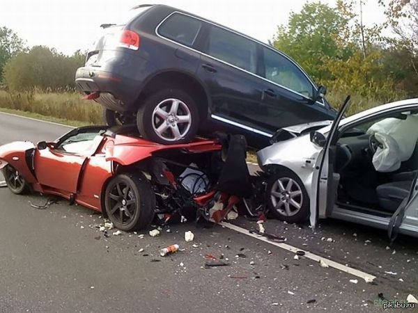       2013. Car crash 2013 , ,       http://www.youtube.com/watch?v=icnicdVs6bw