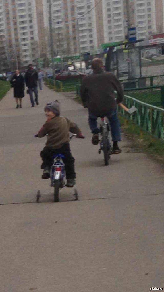 Суровые будни сурового отца...