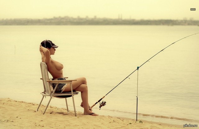 Doesn't bite... - NSFW, The photo, Fishing rod, Girls, Fishing, Shore, Water, beauty
