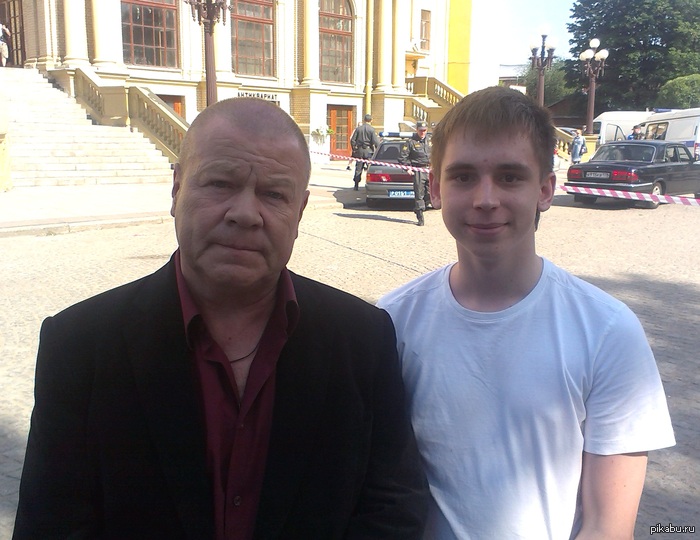 Многие фотографировались со знаменитостями, сегодня мне тоже удалось это сделать!