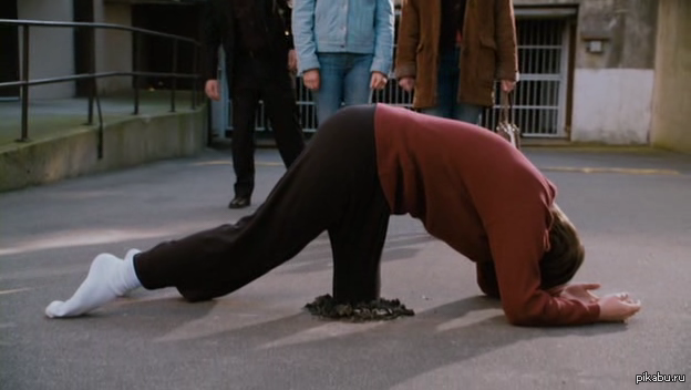 Иногда, по утрам, когда спишь на животе