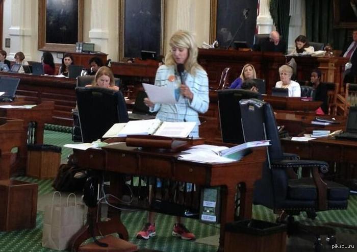 Texas State Senator Wendy Davis is currently in her 9th hour of a 13 hour filibuster  -    