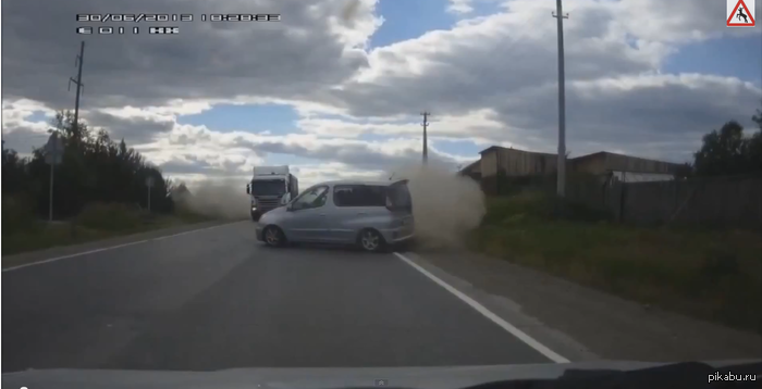    1 (2013) | Compilation failed accidents 2013   http://www.youtube.com/watch?v=-5nEgiqfZKc 